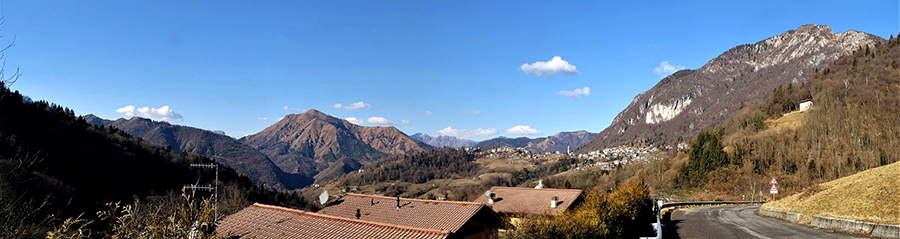 Vista verso Cornalba con soprastante la Corna Bianca d'Alben